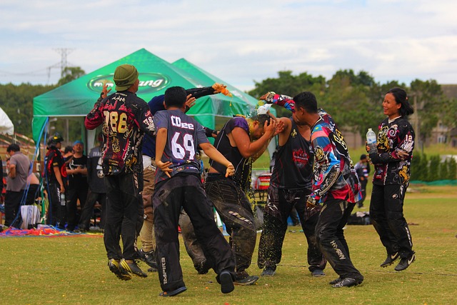 特别是莱万 特别是莱万